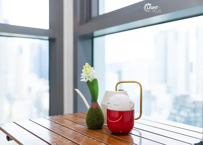 アパート With A Beautiful High-rise View Of Infinity Pool *